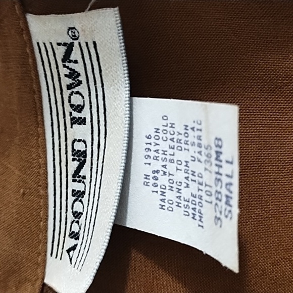 Soft Sueded Fabric Whipstitch Blouse Embroidered Vest Broomstick Skirt 3 Piece - Picture 7 of 16